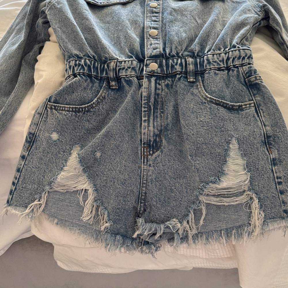 .idem ditto Denim Distressed Women’s Long Sleeve Romper in Vintage Blue Sz M NWT - Picture 6 of 12